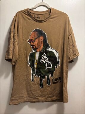 Men's Graphic Tee - Tan